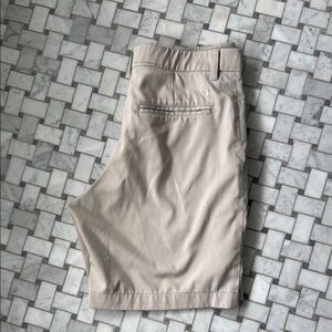 Callaway golf shorts, 30" waist, 8" inseam